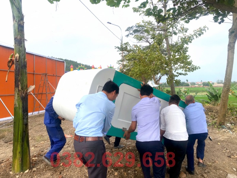 gia-thue-nha-ve-sinh-di-dong-tai-quang-ninh (3)